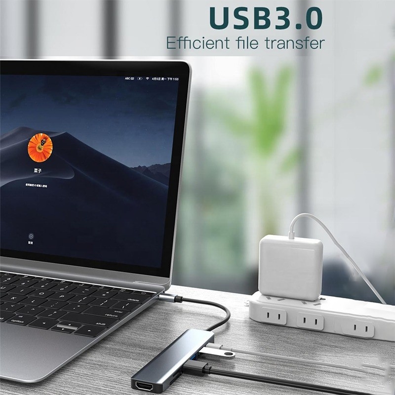 Adaptatore multifunzione tipo C tipo-C Hub per la ricarica, il trasferimento di dati e l'uscita video