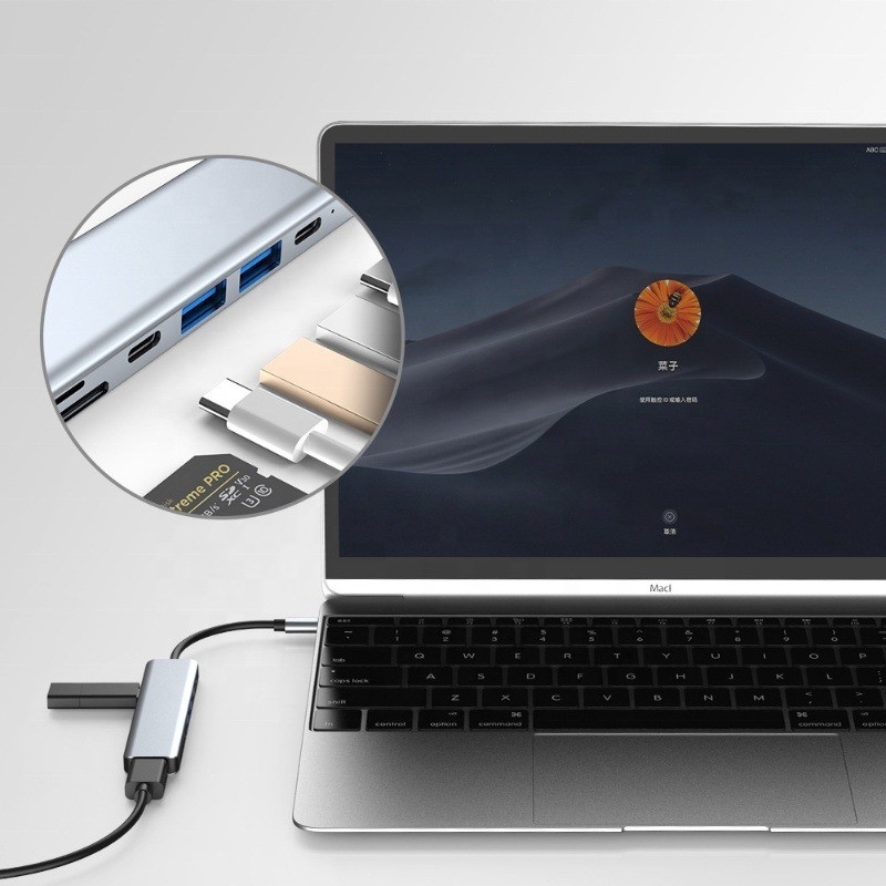 Grigio 7 in 1 USB C ad HDMI Adapter Hub Dock con lettore di schede SD SD / TF