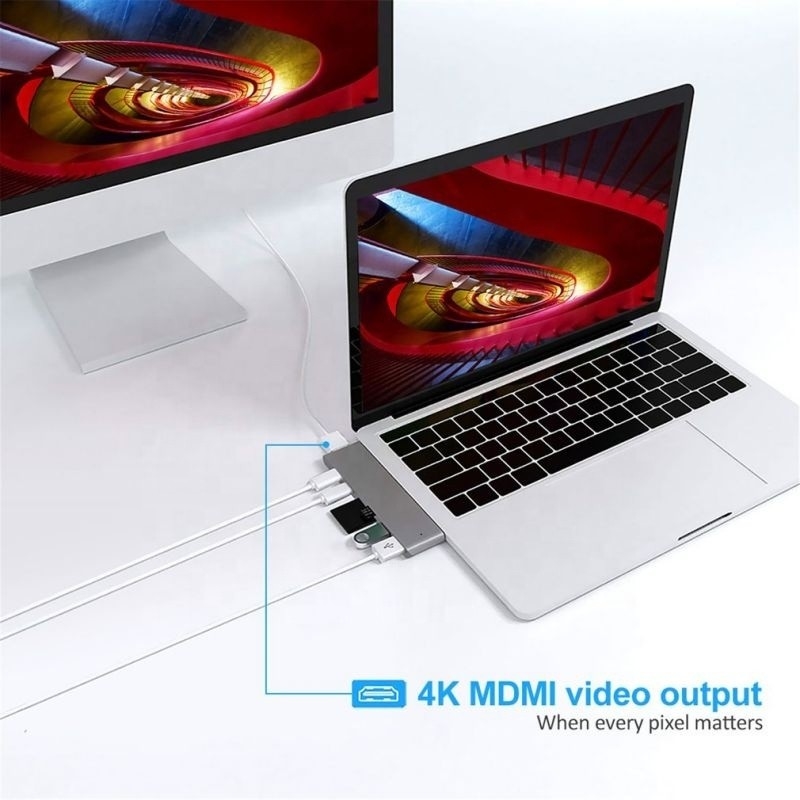 Stazione di attracco hub 7-in-2 con doppio ingresso maschile di tipo C e tipo di interfaccia USB 3.1